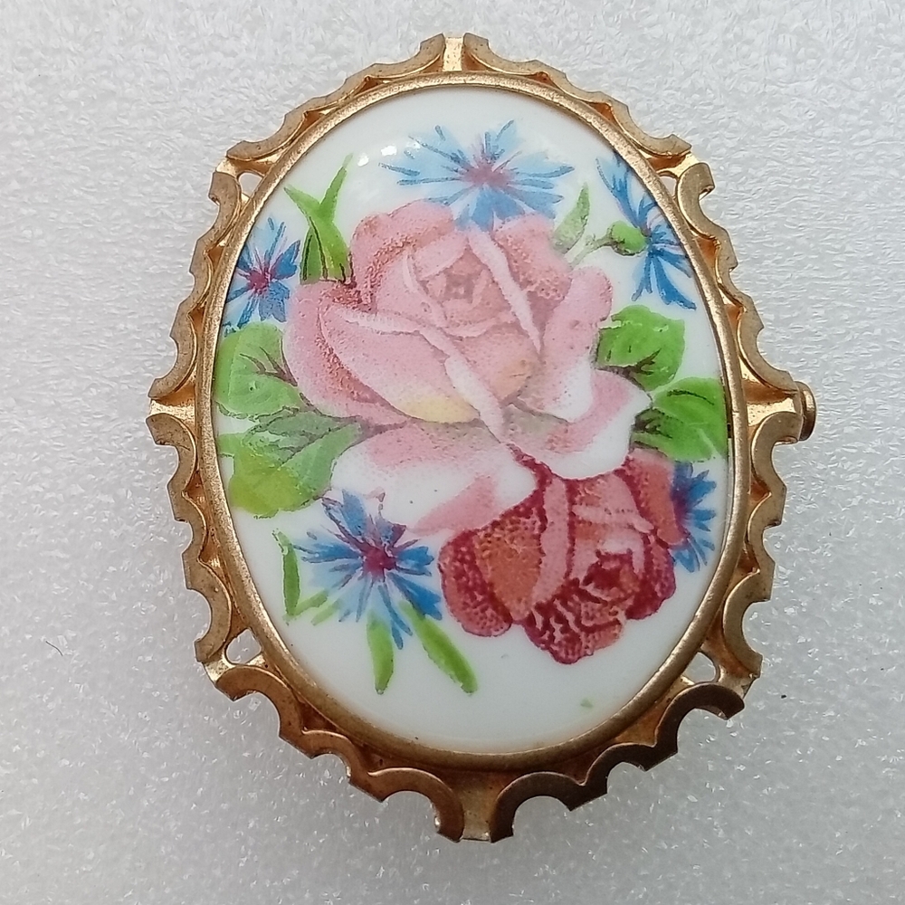 Vintage Limoges French Porcelain Oval Brooch with Gold-Tone Frame - Pink Rose